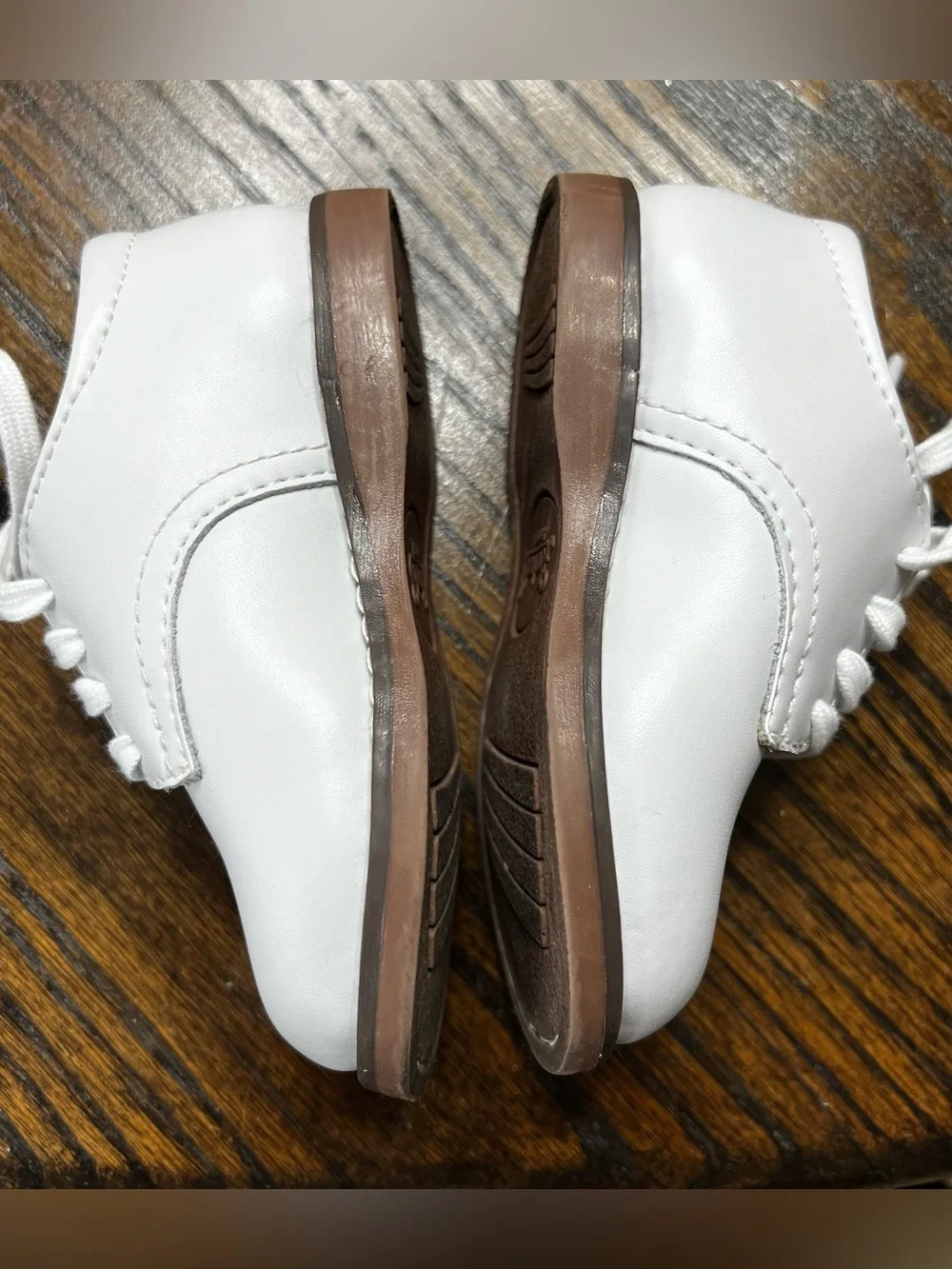 White Footmates